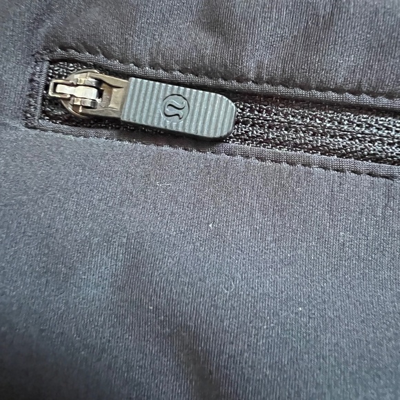 LULULEMON LEGGINGS - Picture 2 of 4